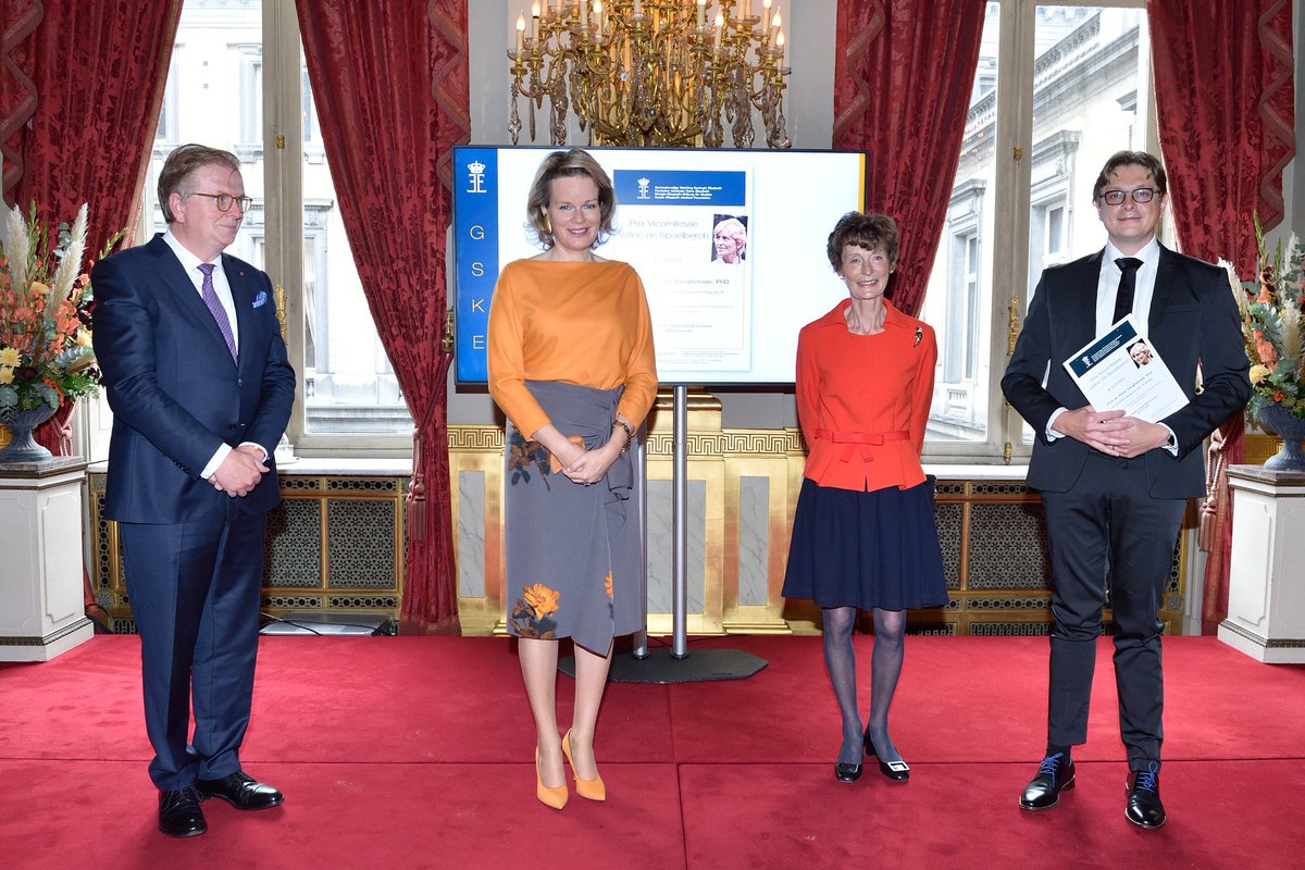 It was truly an honour receiving the prestigious scientific award V. De Spoelberch from our queen Mathilde 🇧🇪👑 in the Belgian royal palace!A big thank you to the entire lab for making this possible!@KU_Leuven <a href="/ASAP_Research/">Aligning Science Across Parkinson’s</a>