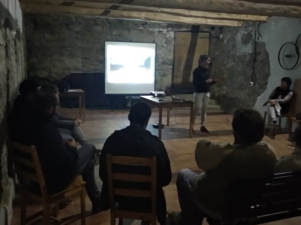 XES Ripollès tweet media