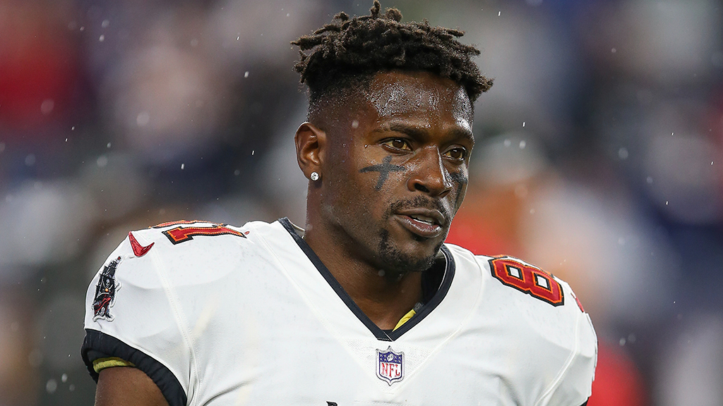 Around The NFL tweet media