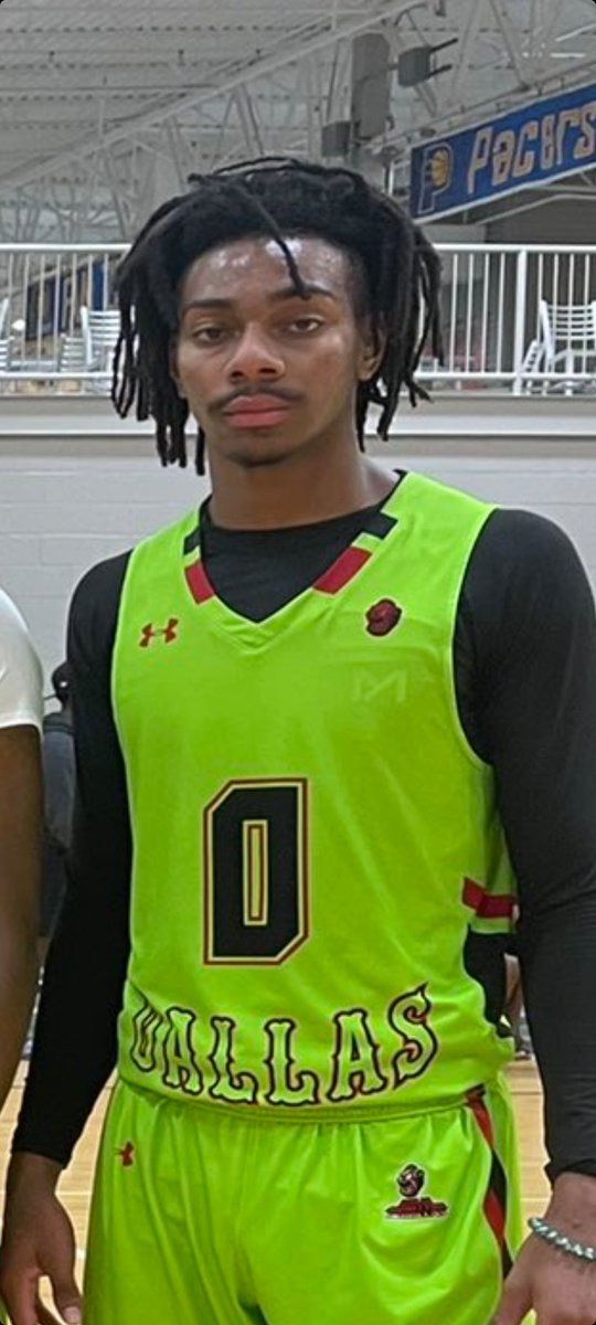 WootersMike's tweet photo. @Dallas_Showtyme @showtyme_tx #ParisHS 2022 6'7 G JAELYN LEE @Jaerock22 is beginning to garner a LOT of attention from some BIG TIME Programs!!!! Been saying it for 3 years now this kid is #LEGIT!! COACHES don't miss out on this one!!! Get in the mix NOW!!! ππππ₯π₯ https://t.co/ib09Zmu4bf
