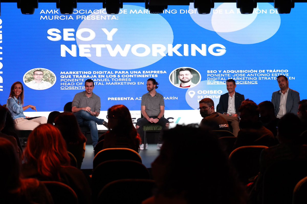 AmkMurcia's tweet photo. 👏 Muchas gracias a todos por este rato de #SEO y #Networking en #Digitalks 😉 https://t.co/XKa3WHV3sH