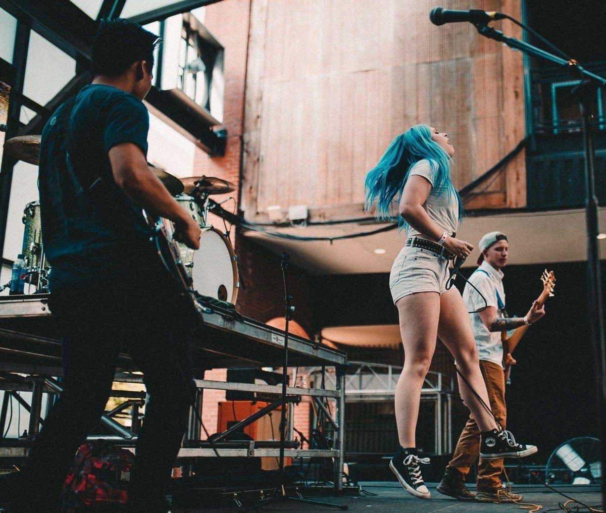 TranscendentMD's tweet photo. TWO WEEKS until The Emo Show: Fresh Air Edition at POWER PLANT LIVE! Maryland bands doing emo and pop punk tributes, fried oreos &amp; funnel cake, and themed drinks! 
Squad Packs &amp; Limited Edition Dirty Bourbon Clothing/Emo Show T-Shirt Packs available
Tix: https://t.co/hIpeS9dNcc https://t.co/msQ4SGcyaJ