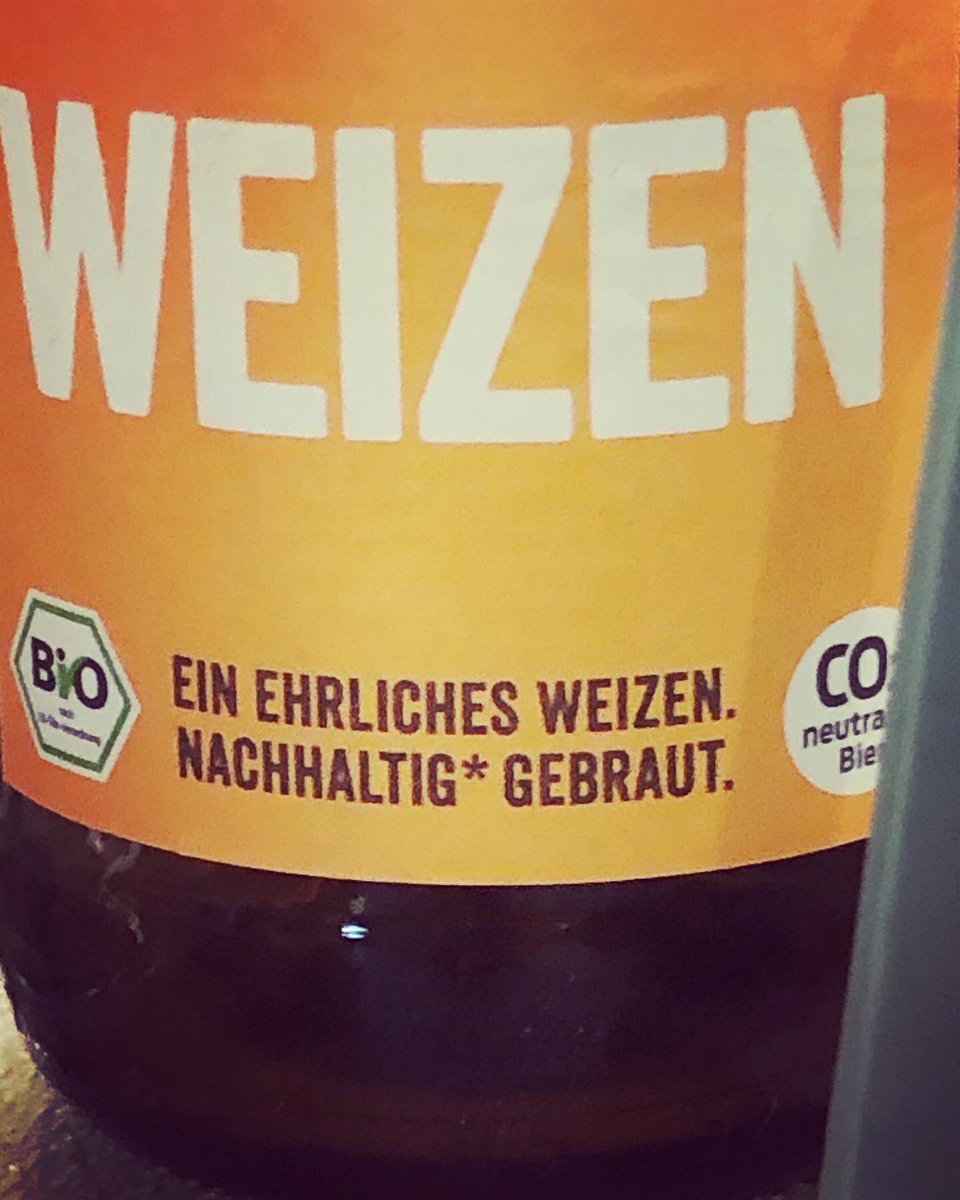 gummibierchen's tweet photo. #Edelreizker #Vitalpilz zum #Weizen von #Wunderbräu #München, die ihren Sitz in der #Hopfenstrasse haben🍺 #germanbeer #deutschesBier #pilsbier #hefeweizen #shroombeer #weissbeer #weissbier #beercooking #cookingandbeer #abendbrotbier #weizenbier #reizker #weizenbeer #weissbier https://t.co/dfc5dhAQBc
