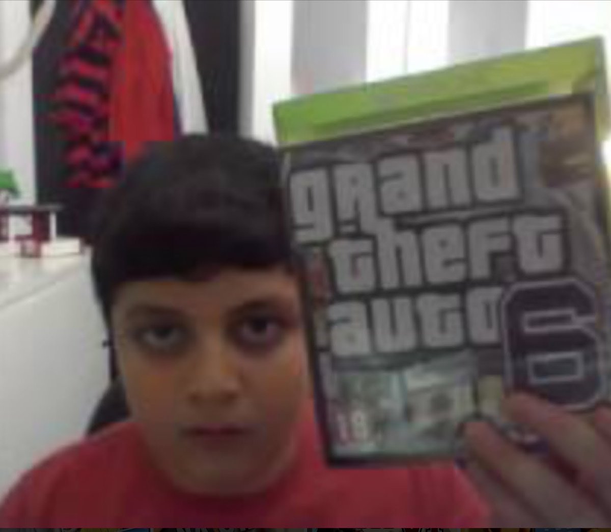 FeelFreeToSS's tweet image. 