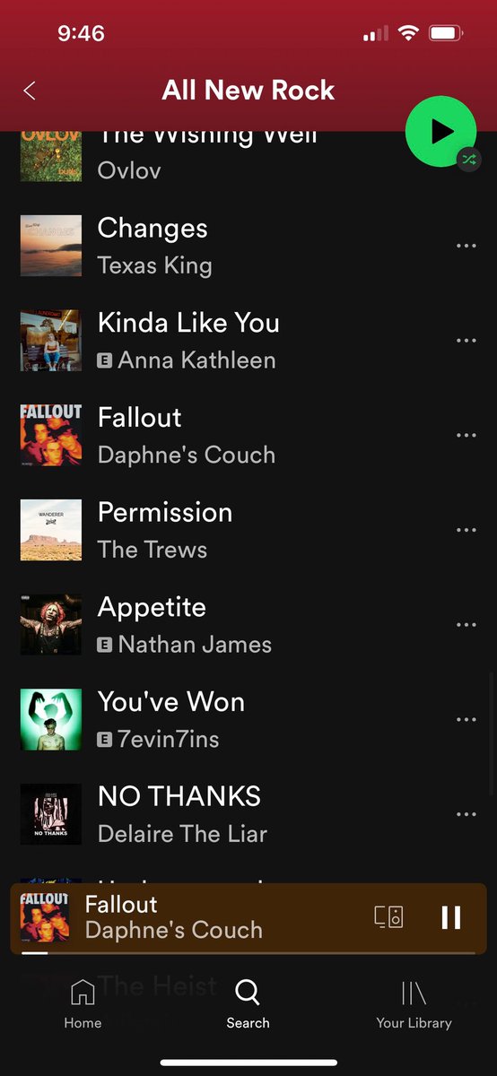 Daphne's Couch tweet media