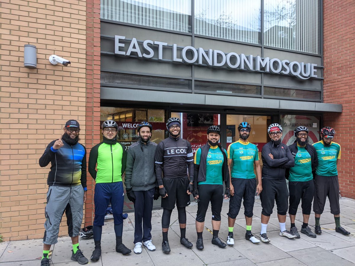One_NationUK's tweet photo. Alhumdullilah the @alimaancc started their journey this  morning from London - Oxford - Gloucester &amp; to Cardiff to help purchase essential winter supplies for the needy in Syria. 

Jazakamullahu Khayran to all the participants 🙌🏻

Donate at :
https://t.co/wXu5mmn7c2 https://t.co/iGEJJn1Bef