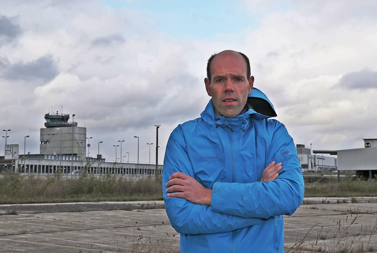 Am #FlughafenHahn müssen jetzt Weichen gestellt werden: Das Insolvenzverfahren bietet die Chance für einen Neustart im Fluggeschäft, das wurde mir im Gespräch mit dem Betriebsrat sehr deutlich. Zudem setze ich mich für eine Entwicklung des landseitigen Bereichs ein - Dialog läuft