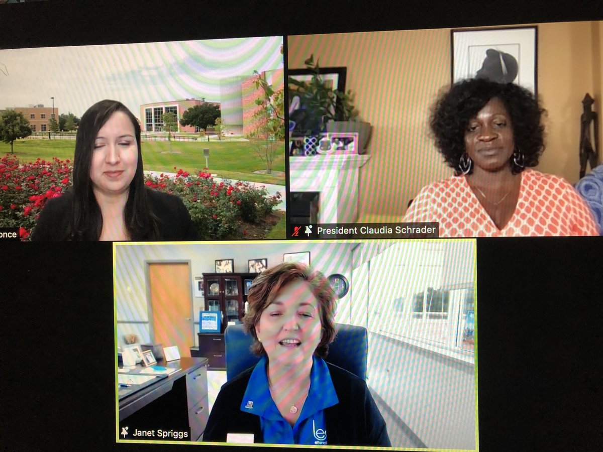 Wisdom from 3 women #communitycollege presidents at conference: <a href="/TCPREZ11/">Christy</a> - surround yourself with bright and talented people,  <a href="/CUNYKCCPRES/">Dr. Claudia Schrader</a> - always say yes!, <a href="/ForsythTechPrez/">Dr. Janet N. Spriggs</a> - your role as a leader is to develop other leaders. Thanks for sharing your insights! #comm_college