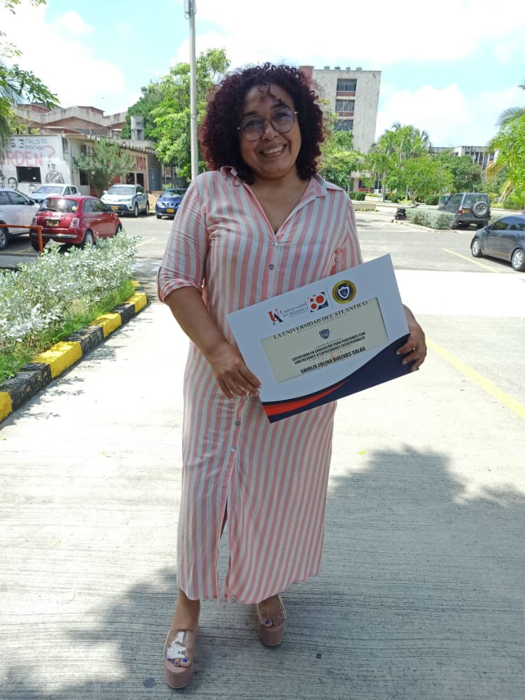 udeatlantico's tweet photo. Hoy, 558 estudiantes de la Universidad del Atlántico; 494 de pregrado y 64 de posgrado, reciben su título como profesionales a través de los grados por secretaría. #GradosUA https://t.co/BCfPR8PHBH