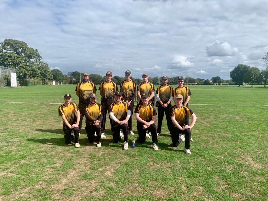 ohacricket's tweet photo. 🏏 We look forward to our Indoor Slam @T20CricketCo season next week. Jamie Morley at the wheel 🏏
Thanks @wimbledoncrick @Wimb_Coll for hosting the fixtures…
#NudgeIt
#BuntIt
#BlastIt https://t.co/xj1SSzpEfd