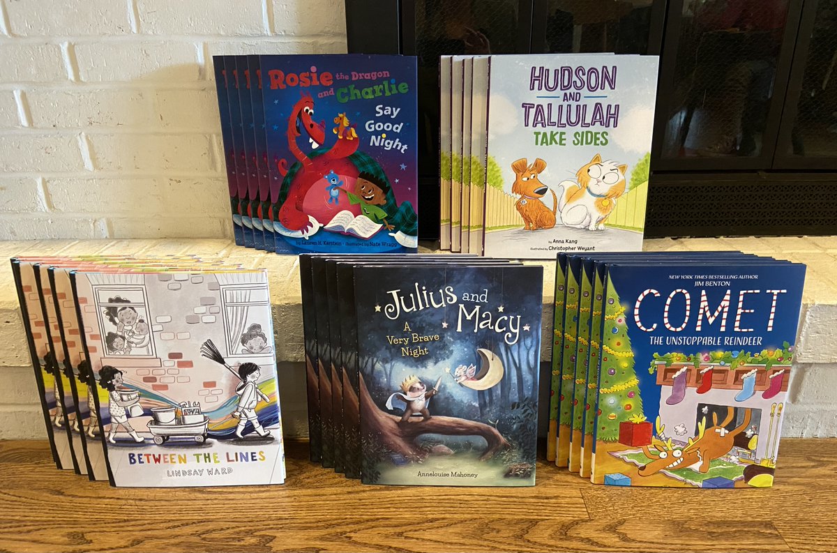 We've topped 200 titles for @Buildscholars and #HolidayBookDriveChi! ♥️📚 Thank you #TwoLions for sharing these 25 charming books by @LaurenKerstein #NateWragg @annakang27 @ChristophWeyant @lindsaymward @WoodlandAbbey & @JimBenton Donations + details here! anitraroweschulte.com/blog/holidaybo…