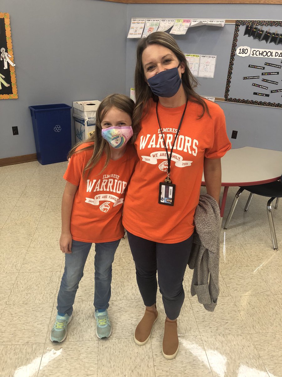 The best part of “Orange and Blue Day” is all of the unplanned twinning! 🧡🧡<a href="/Margeson_EE/">Ashley Margeson</a> #eefamily #schoolspiritweek