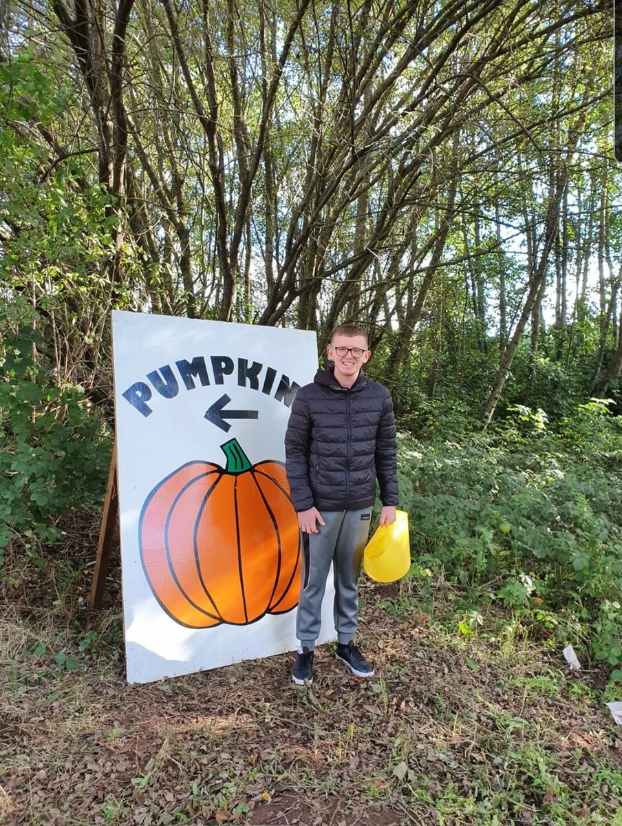 JoDimech82's tweet photo. @SarahDimech85 @5tAndrews Joshua had great fun!!! 🎃🎃🎃 https://t.co/PTEccNKnEv