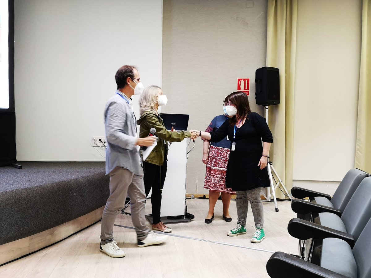 APain2021's tweet photo. Best Poster Prize goes to Ana Gómez del Campo from the @painchannels group at @NeuroAlc https://t.co/hbNxcJyCO8