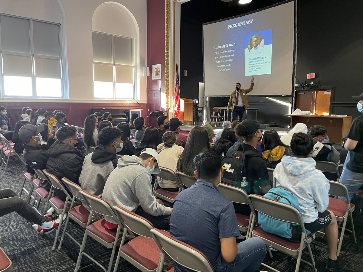 Big thank you to Steven Posada from <a href="/SUNY_Dutchess/">Dutchess Community College</a> for coming to speak to our ENL students today about college! It was great to see all of the different programs offered after high school graduation! <a href="/CarmelENL/">Carmel_ENL</a> <a href="/CarmelHS_info/">CarmelHS_info</a>