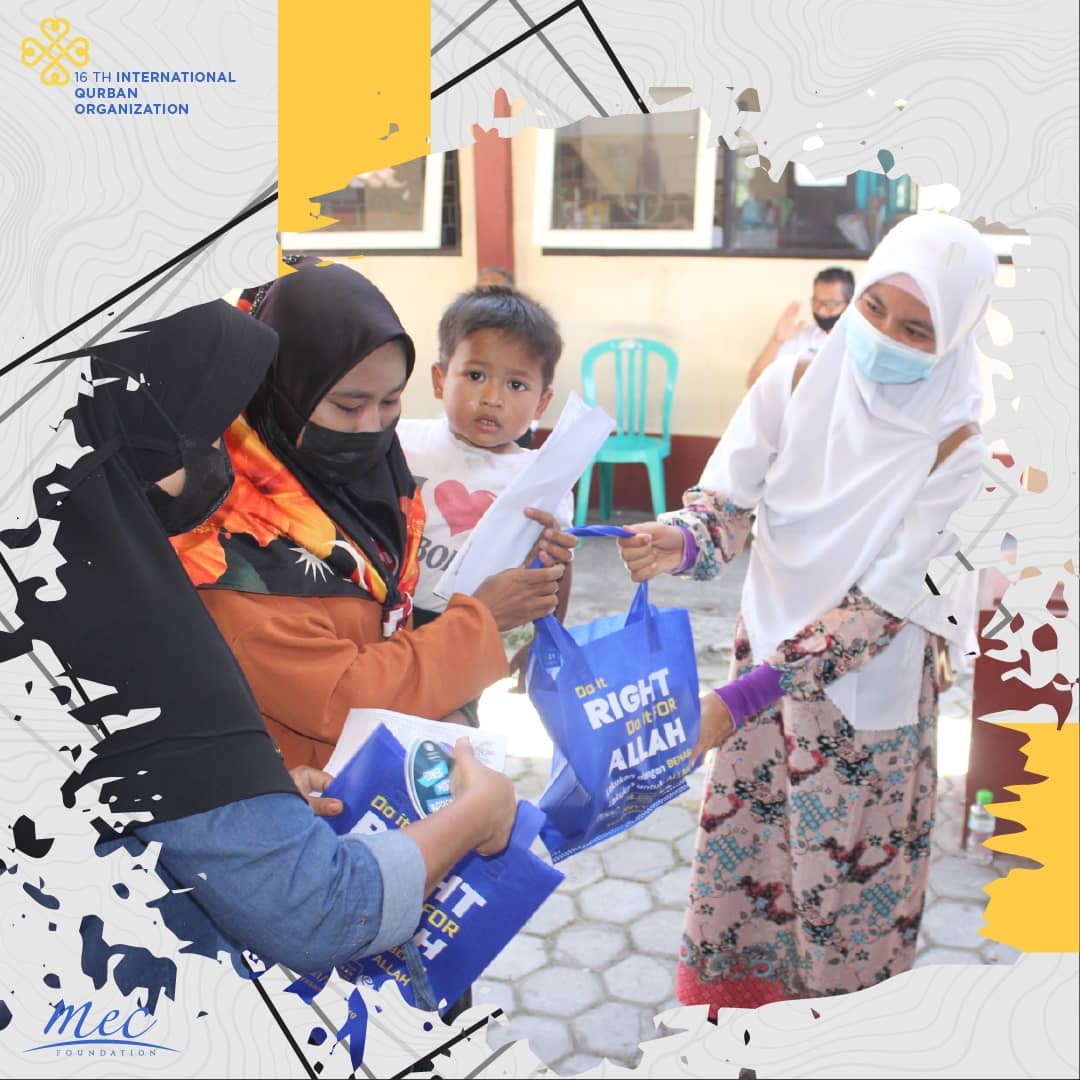 mecvakfi's tweet image. MEC Foundation 16th International Qurban Organization team is in Indonesia.  The distribution of qurban  meat continues on Lombok Island. 
#DoItRight #DoItForAllah