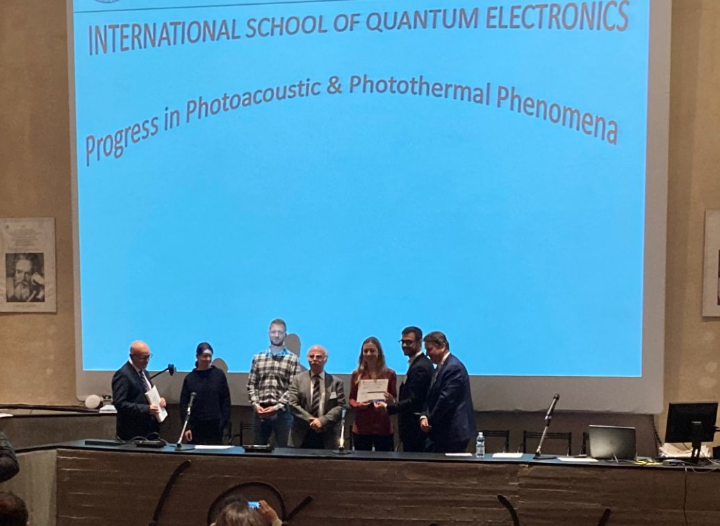 optaphi's tweet photo. Congratulations to OPTAPHI ESRs Giulia Malvicini @giulimalvi1 and Giovanna Ricchiuti, who both won prizes at the Erice Summer School! Thanks to the industry sponsors @Thorlabs, @flir and nanoplus. https://t.co/hWXp35lpb9