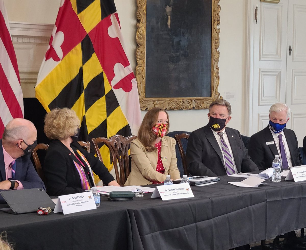 MD_CommColleges's tweet photo. Today's #CommCollege presidents' meeting at the #Maryland State House finished with talk about how to make #Transfer process predictable and student-focused. Transfer with Success Act by @jaredssolomon is a good start but more is needed. @MDMHEC
@EmilyDow @bradphillips #HigherEd https://t.co/nkj8PdkS9j