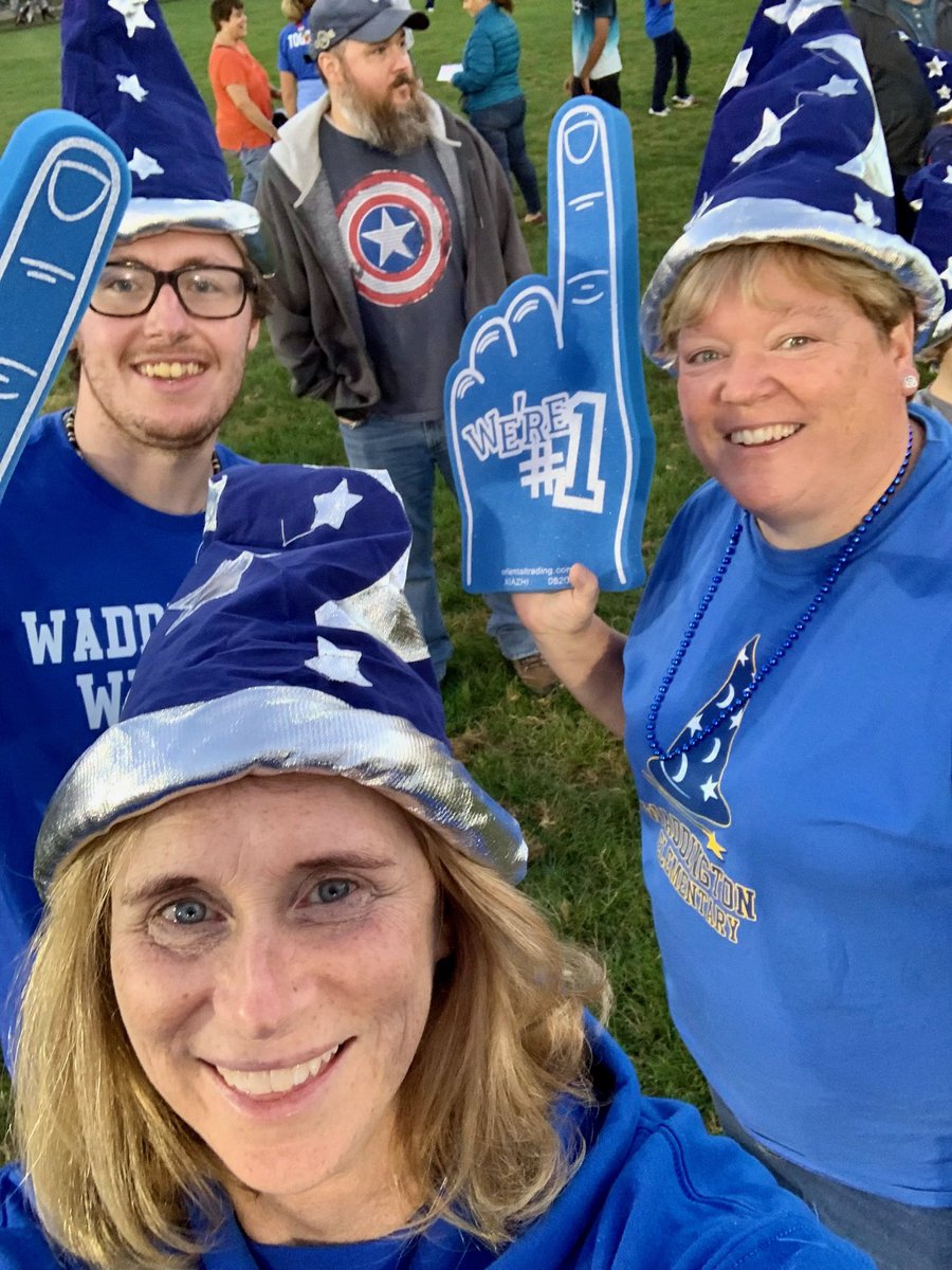 WaddingtonEP's tweet photo. Wizards representing!  @EPtowniesSports @karen_gmoore @coryhowland @MrsDonnaLong @AlissaChamber14 https://t.co/gLg62djjoY