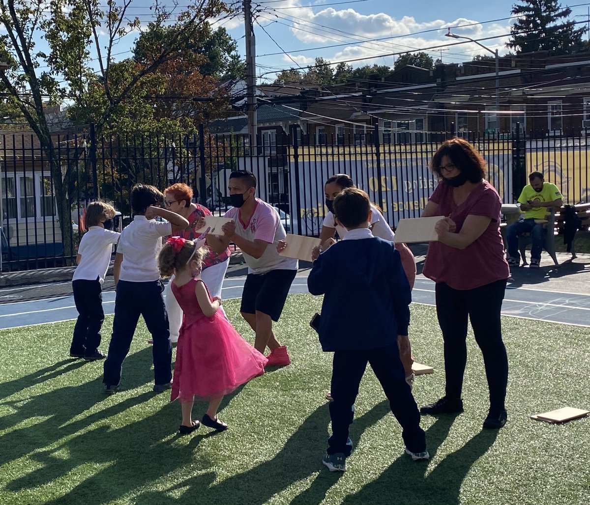 PS66JKO's tweet photo. Making Strides Break-A-Thon @PS66JKO @District27NYC #MasterVaca #Impact66 Strong Minds ~ Strong Bodies https://t.co/HhfcBtcFfz