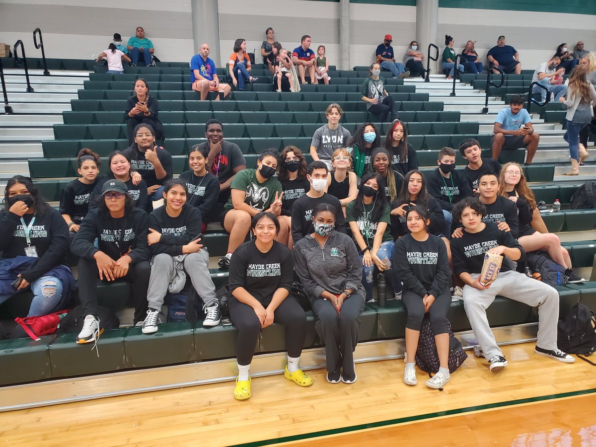 MaydeCreek Wrestling tweet media