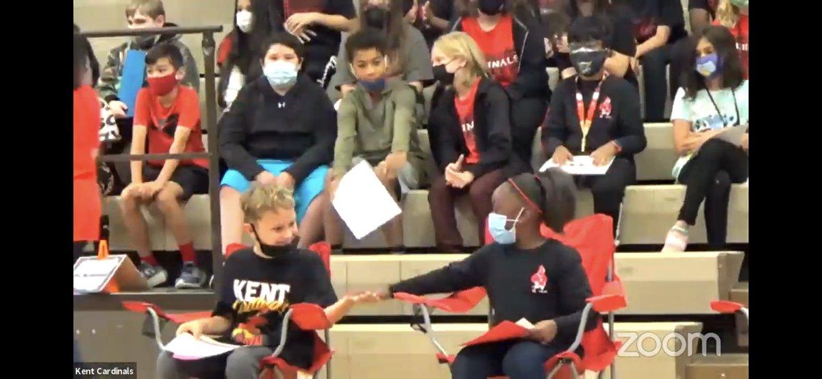 Laura L'Huillier Frazier tweet media