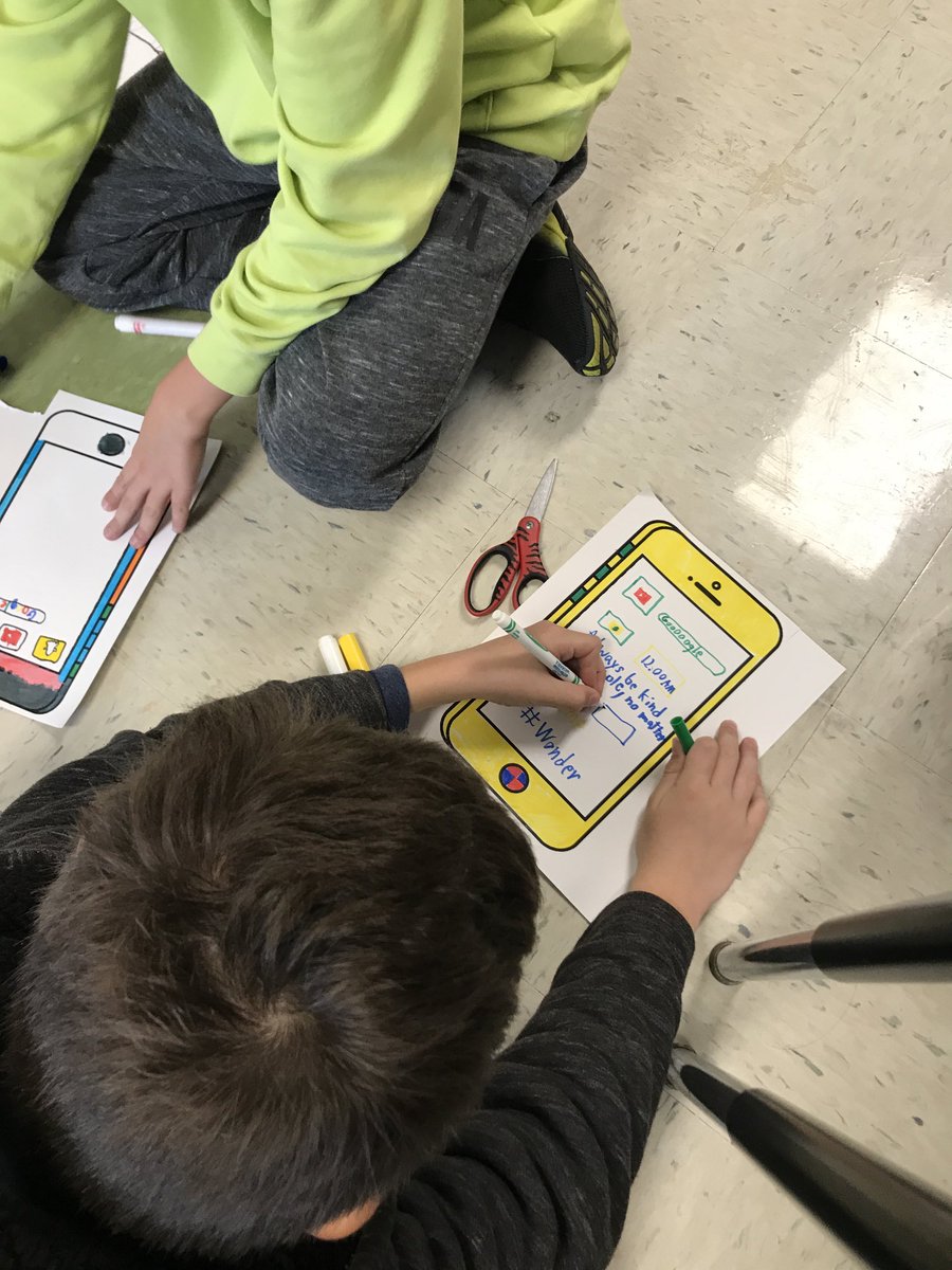 ReadingFitz's tweet image. Although they don’t have their own Twitter accounts, my afternoon class was still able to #thetheme of Wonder by ⁦@RJPalacio⁩ on their own “cellphones”.  A fun project to celebrate finishing the novel! #wonderthebook #theme ⁦@OakRidgeNPD117⁩ ⁦@oakridgereads⁩