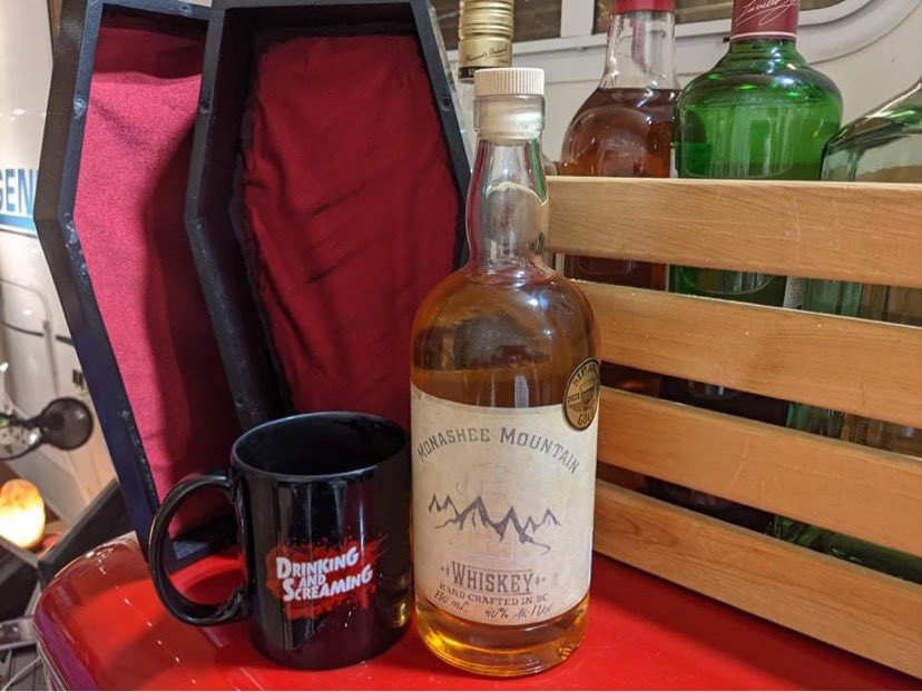 Drink_Scream's tweet photo. Listen to our latest episode to find out how to make this cocktail “Whiskey In A Mug”, which we paired with the classic #horror film #Poltergeist! 

Listen here, or wherever you get your #podcasts! 

https://t.co/tztDkVrKFP https://t.co/cYPSGG2VT3
