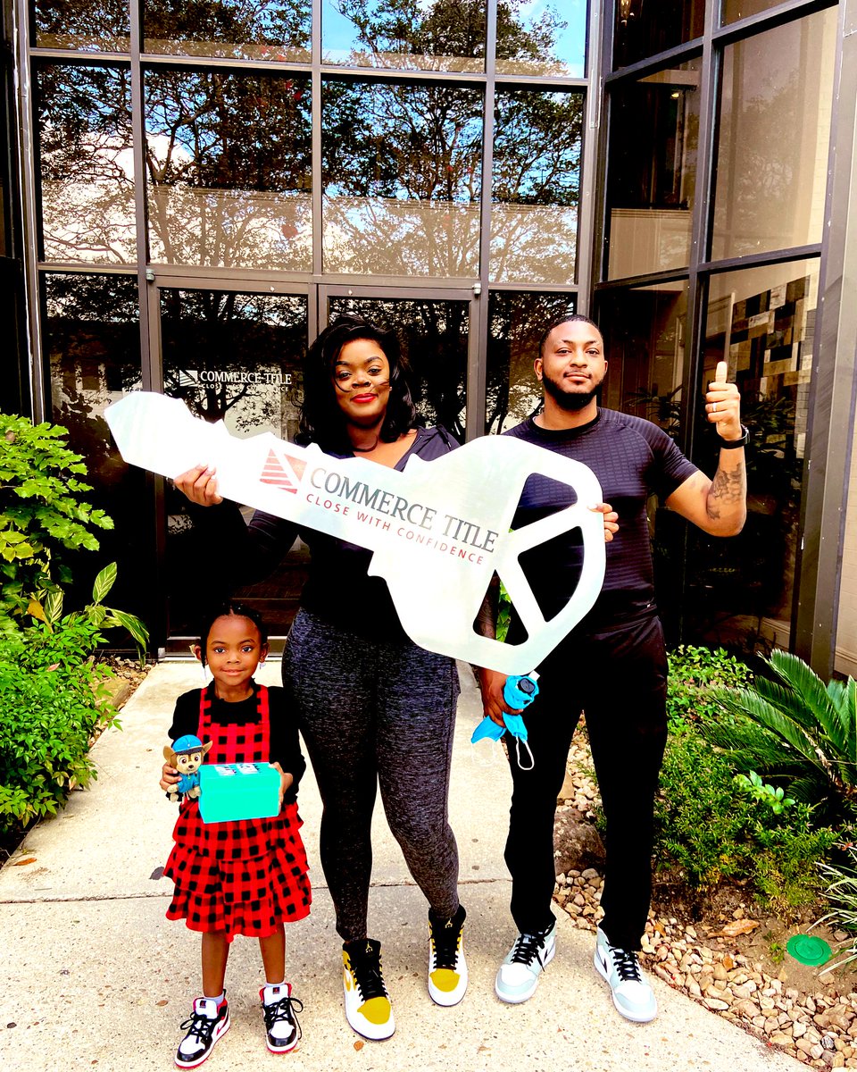 jazsef_'s tweet photo. Closing is my specialty I’m always closing fiber sales lol…today we closed on our home 🎉 #lifeatatt https://t.co/sPgBYZgiuP