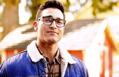 radiaterowley's tweet image. #FNHot Denim Dreams #TylerHoechlin