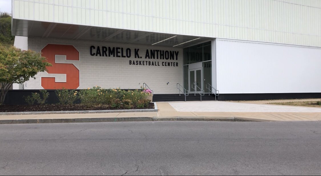 Hello from Melo. Here for Syracuse basketball media day for @NunesMagician. Follow along for updates. https://t.co/3E1eQ2PPHe