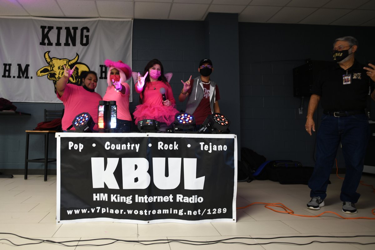 GoMightyBrahmas's tweet photo. October is #BreastCancerAwarenessMonth, an annual campaign to raise awareness about the impact of #BreastCancer. KISD students joined efforts #TogetherAgain to help uplift women in need. Special thanks to our #KBUL #InternetRadio DJs for energizing our morning @PerezCissy https://t.co/8GakkIak6A