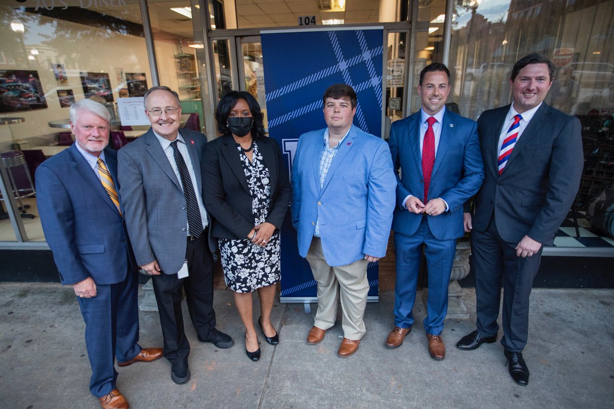 presbycollege's tweet photo. 🔴 🔵  COMING SOON 🔴 🔵  President @mattvandenberg announced that PC is the proud owner of the historic Capitol Theatre in Laurens. This will become a performing arts center as well as a hub for eSports in Laurens County. Read More » https://t.co/e62SCh8ULd #PCInaugurationWeek https://t.co/Iywwhud4Oy