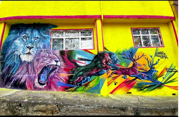FALCAO's tweet photo. Gracias a ustedes me entero que el creador del mural es  May Rojas. https://t.co/SPUikV1yKi  Muchas gracias May. Que se conozca en muchos más lugares tu talento y el proyecto de  BogotaColors https://t.co/wNA6Ic4jJH   Gracias ! https://t.co/HOBeMG6qkI