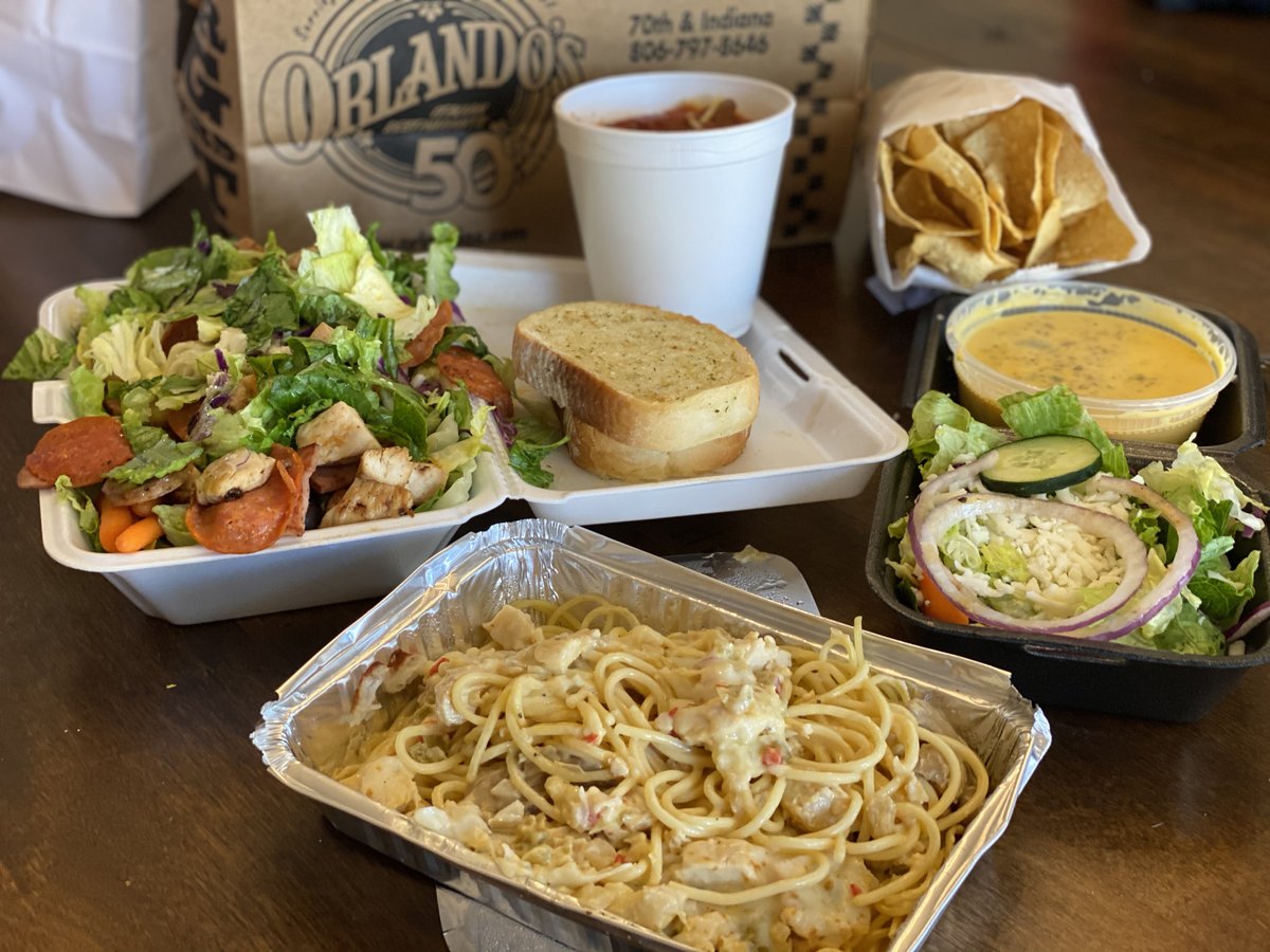 OrlandosItalian's tweet photo. Need a quick and easy option for Friday night in? Order takeout today!
#Restaurant #ToGo #LubbockToGo #LubbockRestaurant #LubbockDelivery #SupportLocal #EatLocal #DeliveryOrTakeOut #Delivery #Foodie #Foodstagram #GoodEats https://t.co/o9YcPC1OVP