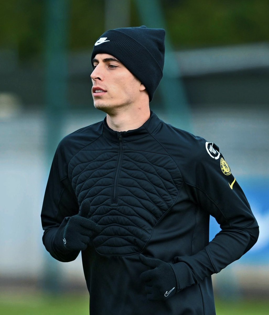 goalsside's tweet image. Yo if Kai Havertz scores any time vs Norwich, I’ll give away a Chelsea 21/22 third kit, courtesy of mysterykits.co.uk

To win: 

1️⃣ Retweet this tweet
2️⃣ Follow @MysteryKits_ 

Good luck everyone!