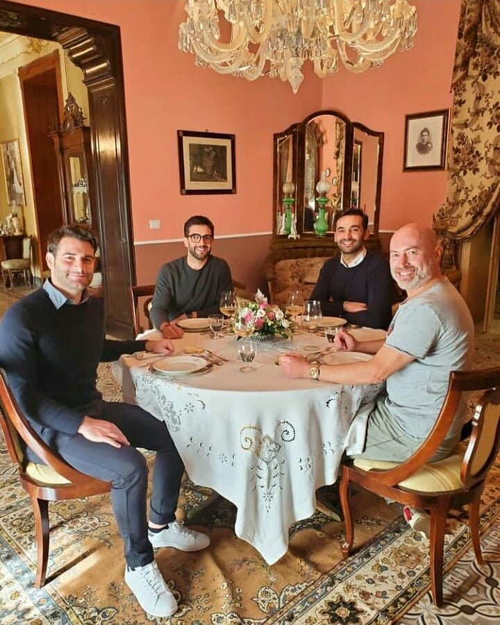 AdoptadaBarone's tweet photo. filippocuringa: Sicilian traditions 🇮🇹
Thanks to #pierobarone #dariomirabile #davidemarsala
#iditravel #virtuoso #virtuosotravelagent #virtuosotraveladvisor #virtuoso #luxurytravelagent #luxurytraveladvisor #virtuosotravel #virtuosoadvisor #ilvolo https://t.co/7JIM3Cvq60