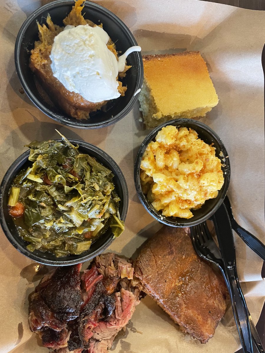 ThugDebugger's tweet photo. I heard this is what the plate for #RenderKC will be looking like next week 👀
Be sure to RSVP via the link in @renderATL bio
Unlimited food, fun, and connecting at all of our events. Come have a great time 👊🏾
#BlackTechTwitter #Code #Tech https://t.co/rSWPeLEZfg