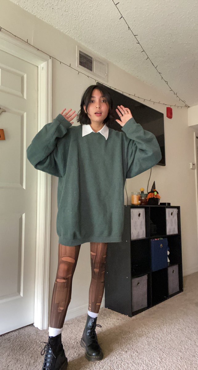 Savannahg30's tweet photo. anyways, I can do no wrong and im the hottest person on this planet, next person in line please https://t.co/ibBySlBz5S