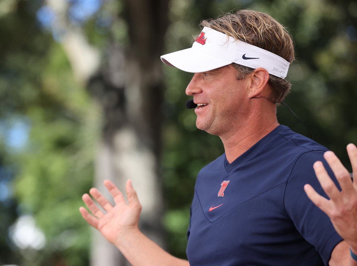 OleMissPix's tweet photo. .@Lane_Kiffin just wrapped up his segment on the @finebaum Show. 

This place is bonkers right now!! https://t.co/aSExsBGaLB