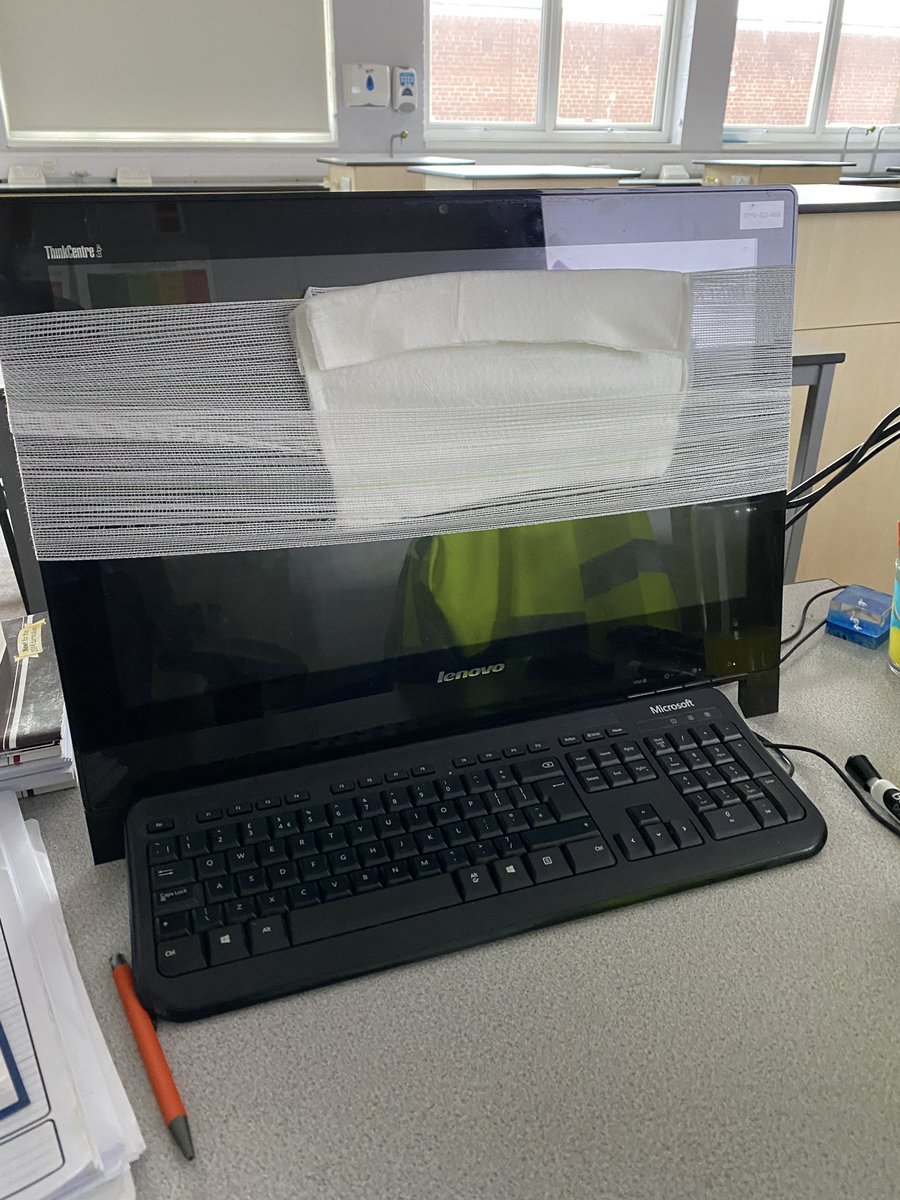 fionafefe3's tweet image. One of my friends work computers today contracted a virus. I tried to make it better. @MissLaneScience