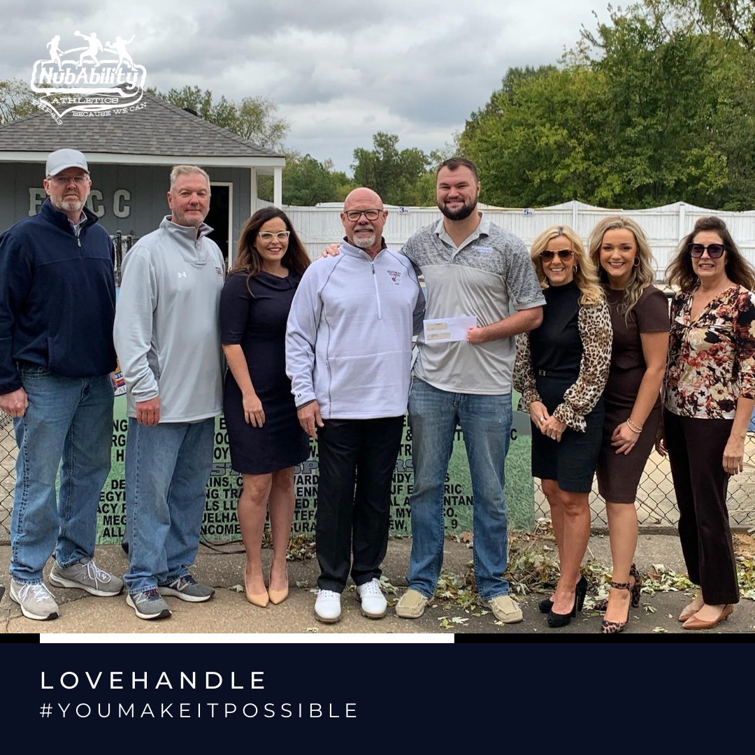 NubAbility's tweet photo. Our thanks to the members of IBEW Local #702, Steve Hughart and the amazing staff for today's generous donation from their golf scramble.

1,500 kids served and counting - @IBEWLOCAL702 #YOUmakeitpossible!

#IBEWLOCAL702
#ThankYou
#NubAbility #NubAbilityAthletics #DontNeed2 https://t.co/wAPHS6BpIf