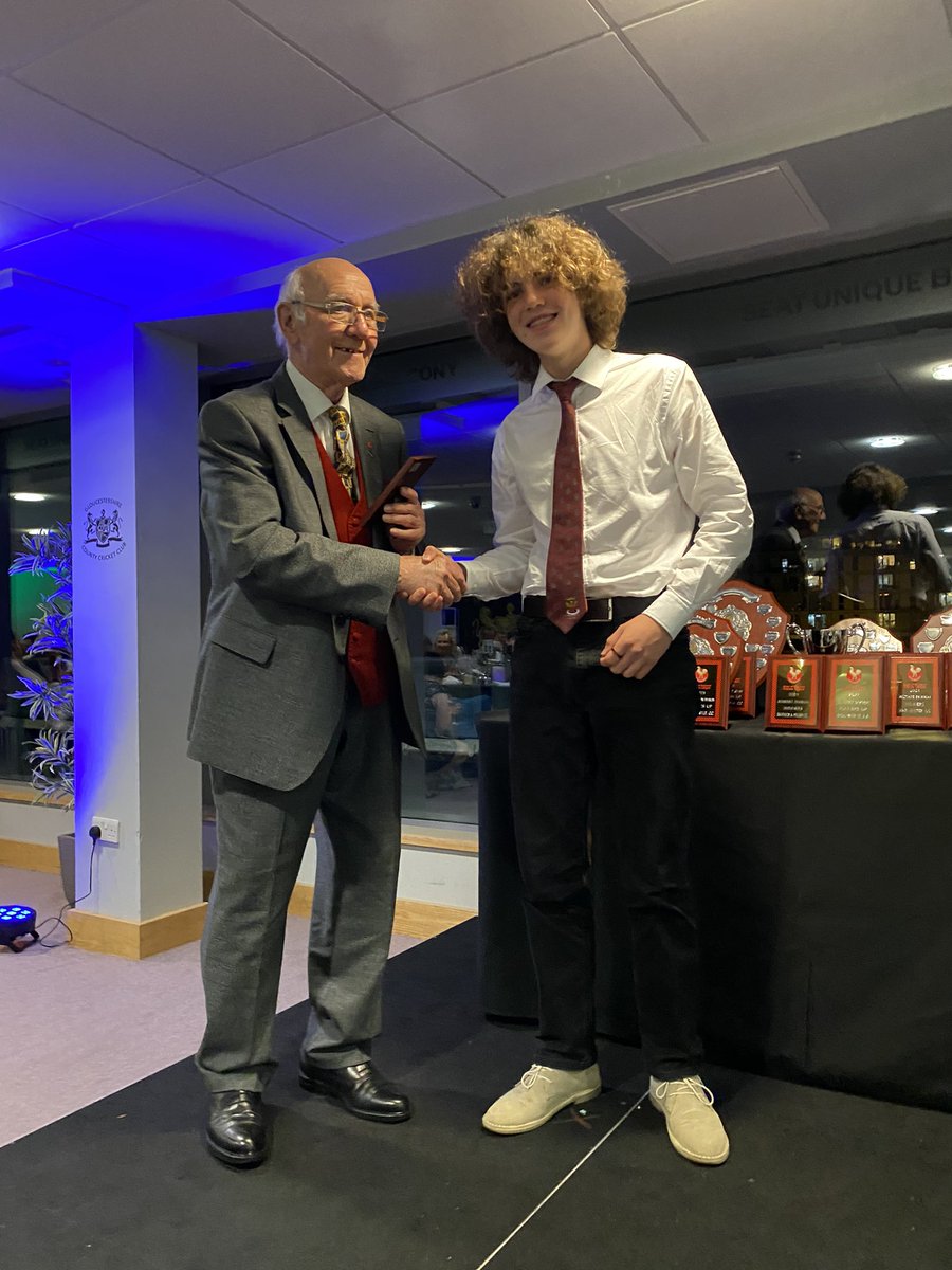WEPLCricket's tweet photo. Wiltshire: League Player of the year
Brad Parry, @WarminsterCC
HS 109
4 x 50
1 x 100
21 wickets @15.14
Best 4/22
Gloucestershire:
Louis Sabbagh-Holt, @CirencesterCC
At 16 he took 20 wickets @ 8.25, with an economy of 2.66 and a best of 4/8
#TeamWEPL https://t.co/ZRqEOOeNr3