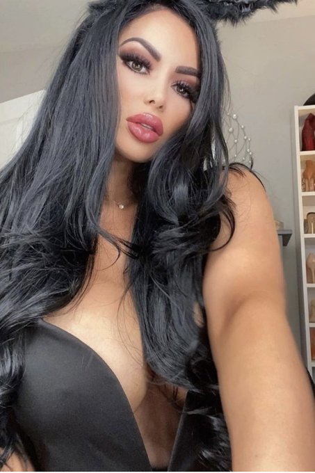 Watch Jenn Marie's leaked NSFW photo on TwXstars