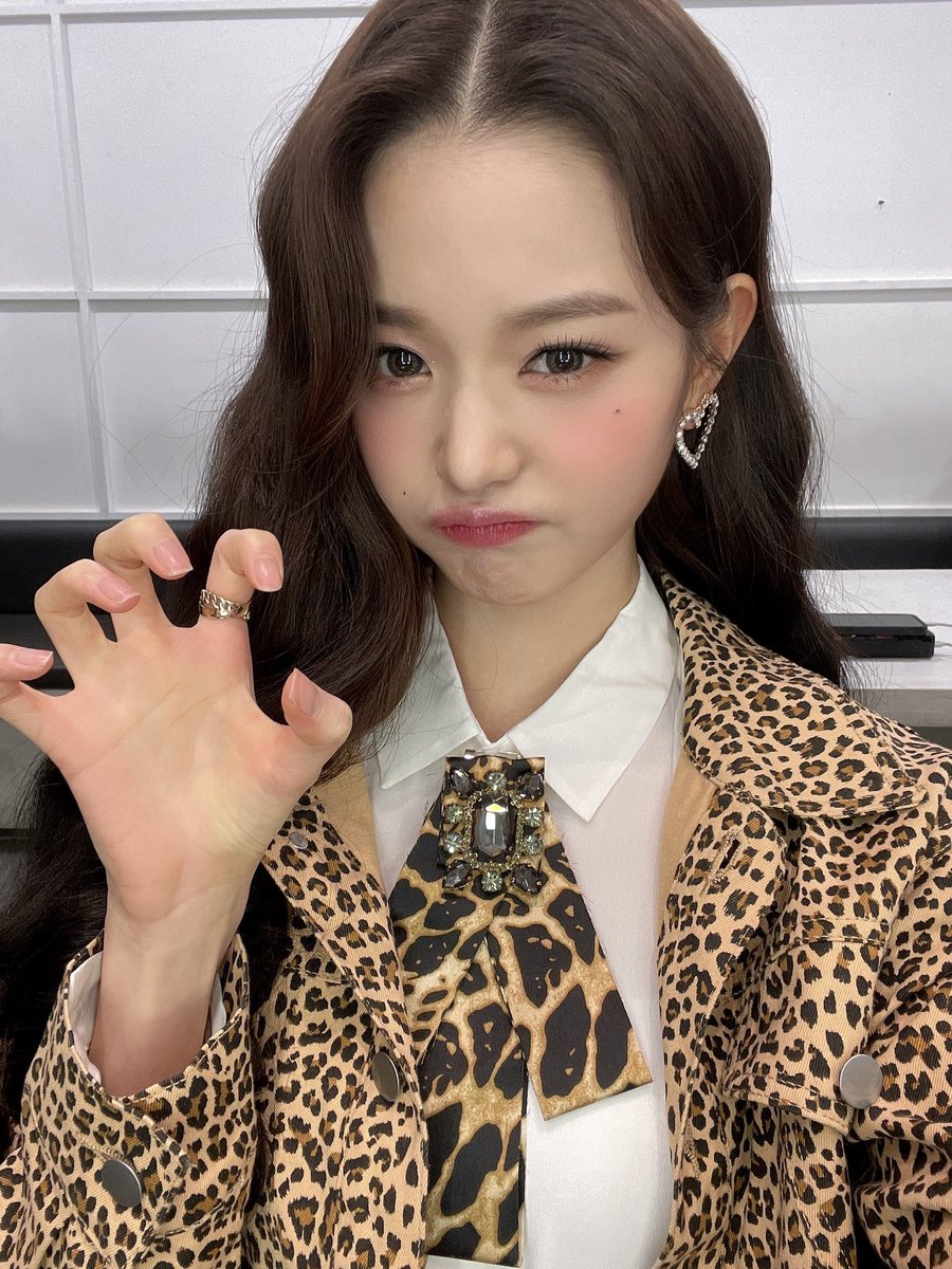 wonyoung pics (@wonyoungpics_) / Posts / X