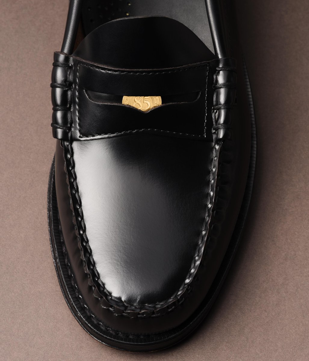 G.H.BASS tweet media