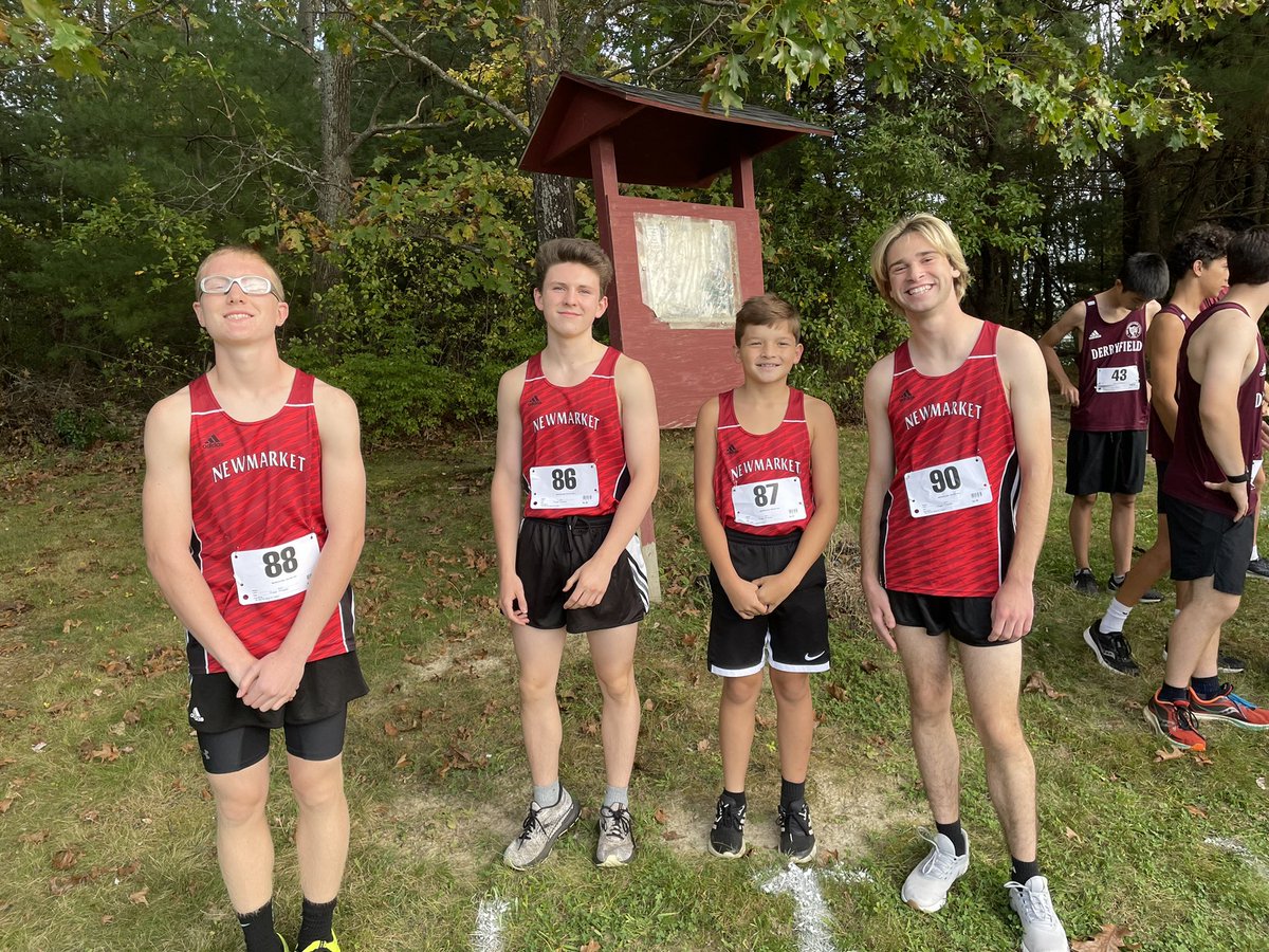 NewmarketXC_TF's tweet photo. Boys are off in 5. #FastMules https://t.co/IWJ2m4IPJ2