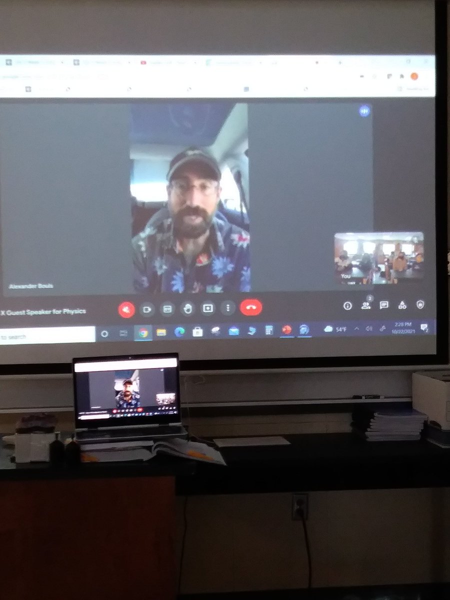 JennFinnScience's tweet photo. GHS Physics rounds out our angled projectile motion by Google Meeting with a real mechanical engineer/drone ship captain for SpaceX today! Huge thanks to @MrKuhneGHSMath for setting us up with this opportunity! https://t.co/78Ejuyn83e
