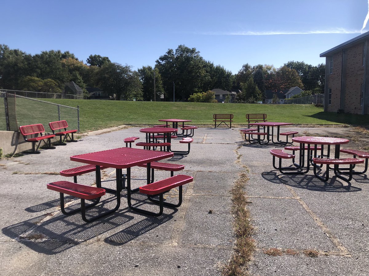 Check out our new outdoor classroom furniture! Our PTA is the best! #RHFamily 🖤
