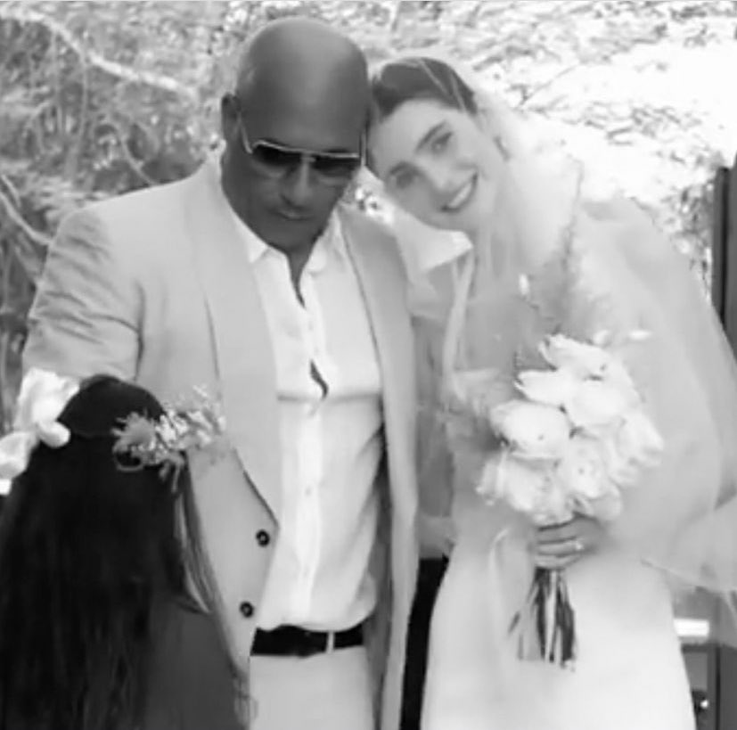G_whowasonfire_'s tweet photo. piangendo tutte le mie lacrime per la figlia di Paul Walker che si sposa e invita gli amici del papà, facendosi accompagnare da Vin Diesel all’altare💔👼🏻 https://t.co/JLiKcbT9iJ